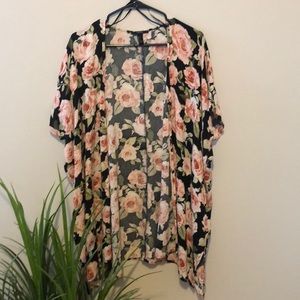 Forever 21 Floral Kimono